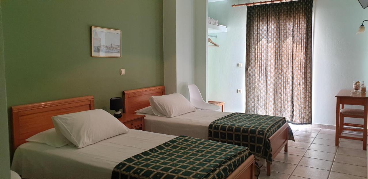 Zannikos Rooms Ermoupoli Esterno foto